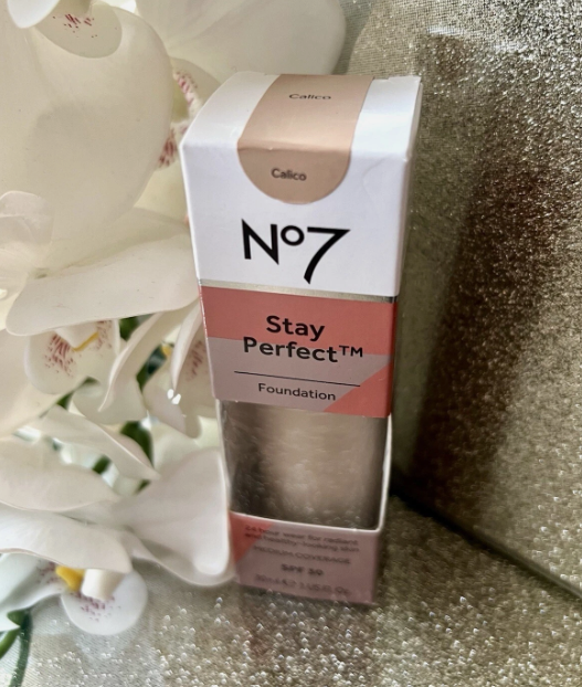 No7 Stay Perfect Foundation - Deeply Beige 30 ml