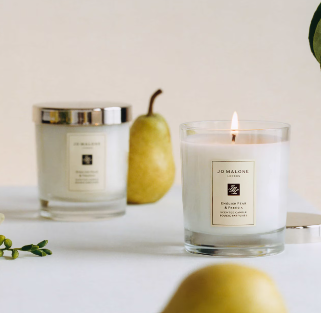 Jo Malone English Pear & Freesia Candle  200g
