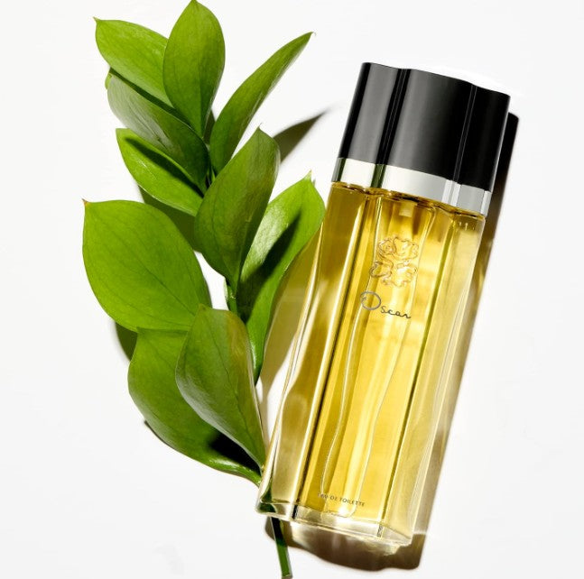 Oscar de la Renta Eau de Toilette Spray
