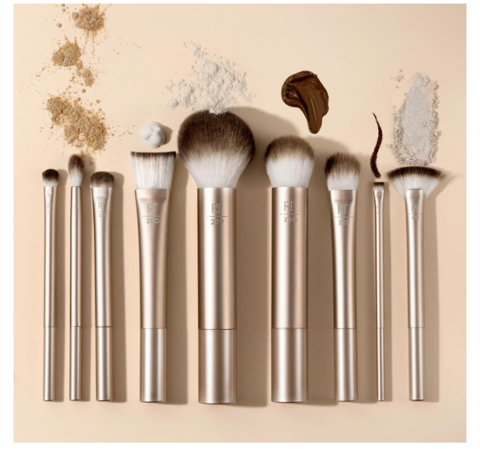 Real Techniques Au Naturale 9-Piece Glow Kit Makeup Brush Set